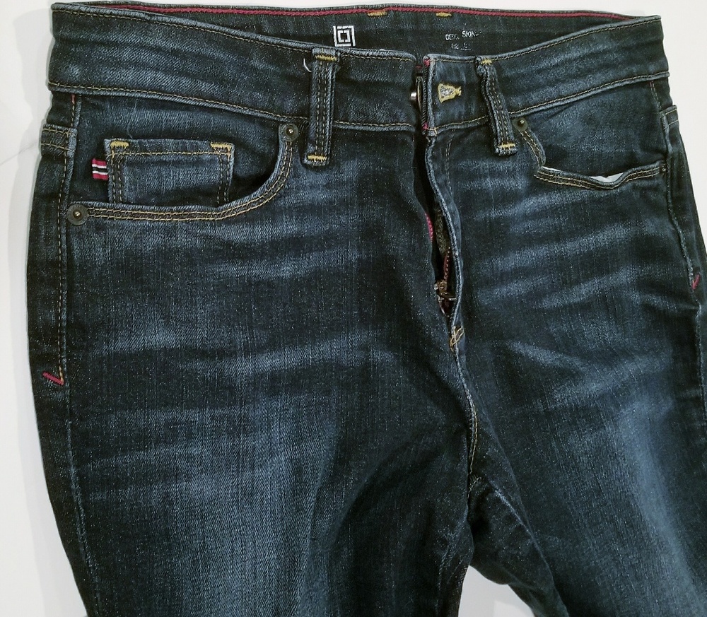 Liz Claibourne blue jeans - Picture 4 of 4